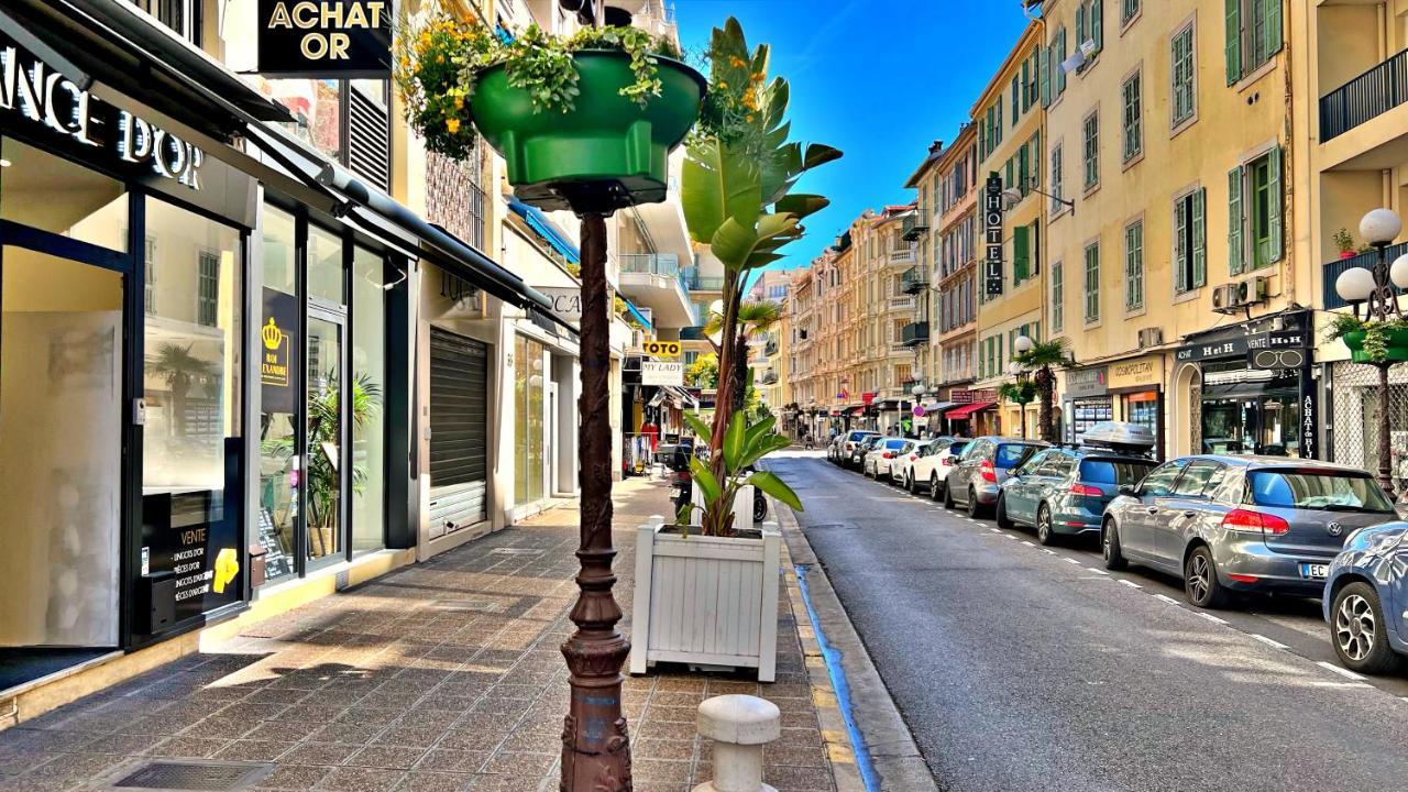 Apartamento Gold Town Niza Exterior foto